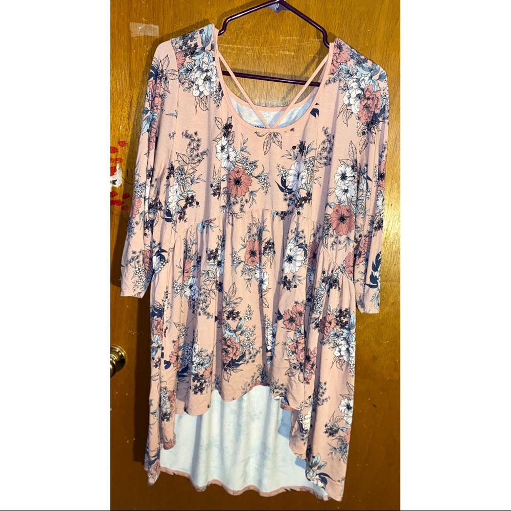 Pink floral baby doll top with 3/4 sleeves